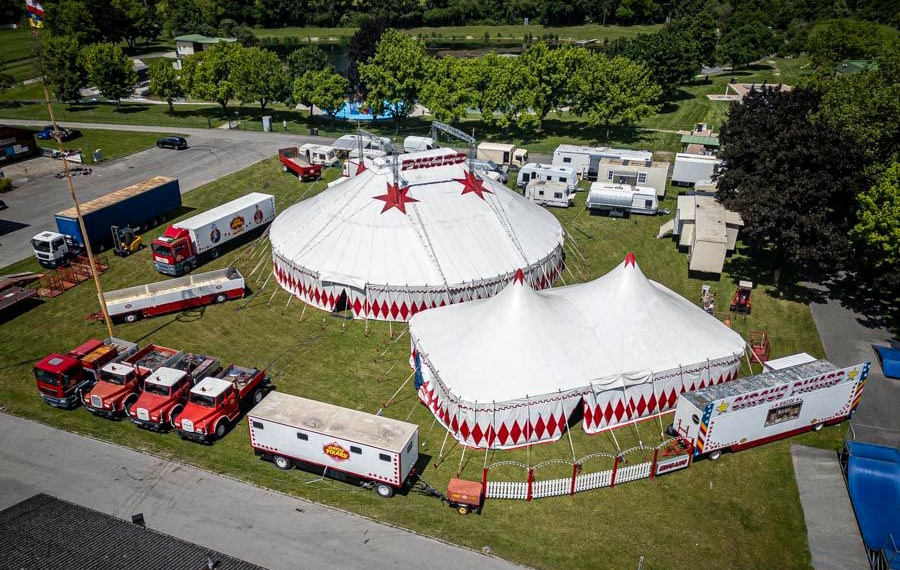 Cirkus Pikard de Austria