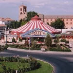 El Circo Raluy celebra su 75 aniversario en Zaragoza con "Un mar de ilusiones".
