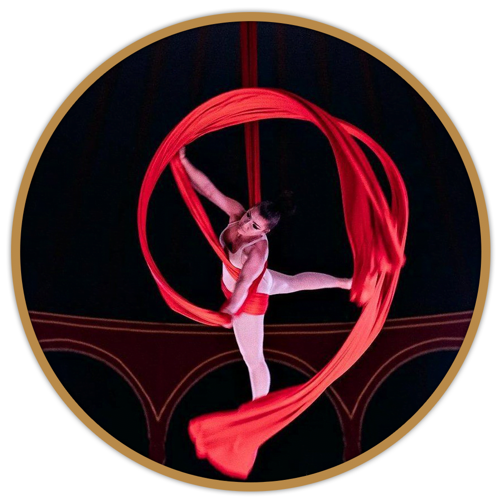 Loretta Antal Circo Raluy