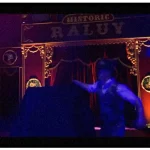 Un viaje por el tiempo. El Circo Raluy en El Periódico. Imagen del espectáculo.